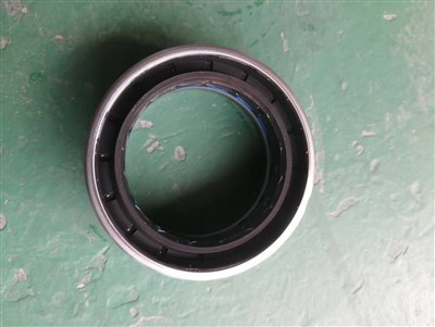 OEM HD90009411084 Ċirku tas-Siġill tax-Xaft SHACMAN DELONG Partijiet tal-Fus ta' l-Istering ta' quddiem tat-Trakk